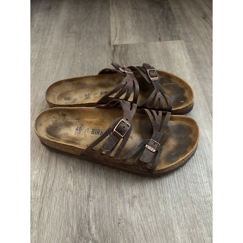 BIRKENSTOCK WOMEN’S SIZE 40 US 9 LEATHER SANDALS